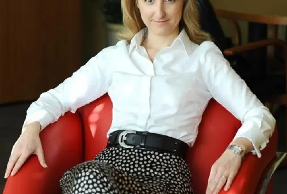 Grażyna Piotrowska-Oliwa: córka generała z niezwykłą karierą w Polsce
