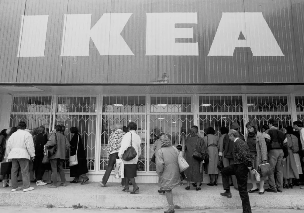 Pierwszy katalog IKEA w Polsce: jego znaczenie i historia, którą warto znać