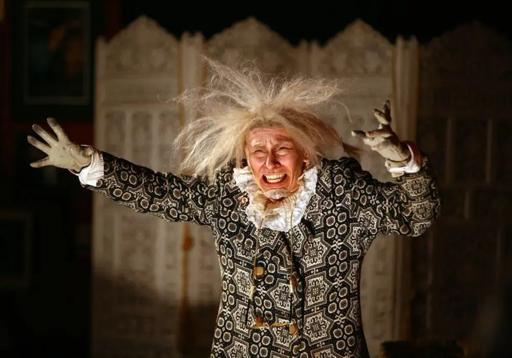 Diwa w kulturze i sztuce - znaczenie, pochodzenie i różnice