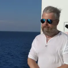 Patela: kluczowy element stawu kolanowego - budowa i funkcje