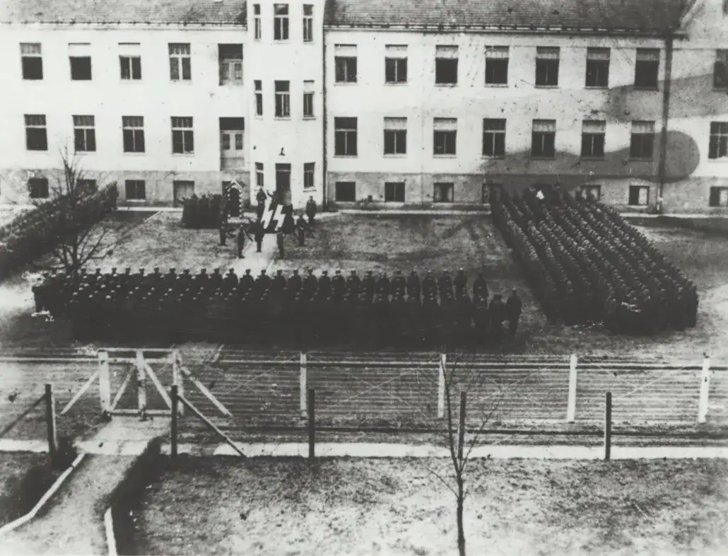 Zdjęcie Co stało się z esesmanami po wojnie? Losy oprawców Auschwitz