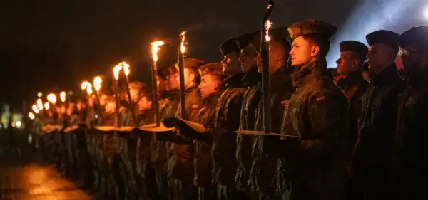 Capstrzyk - wojskowy sygnał wieczorny i uroczysty przemarsz